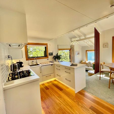 The Cove Cabin - Your Quiet Escape Dunedin Exteriör bild